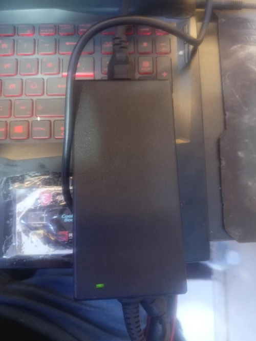 charger pc acer 180w output 19.5V_9.23A