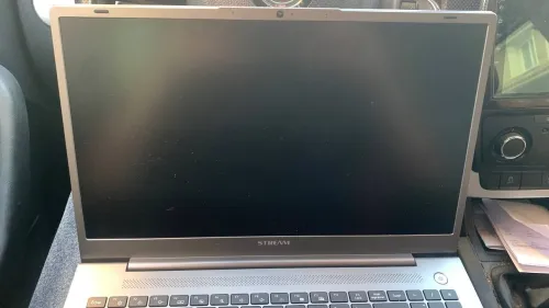Laptop STREAM LEXUS NS15C