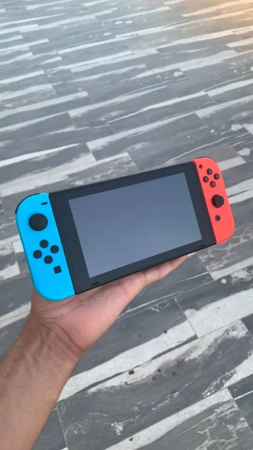 Nintendo Switch V2