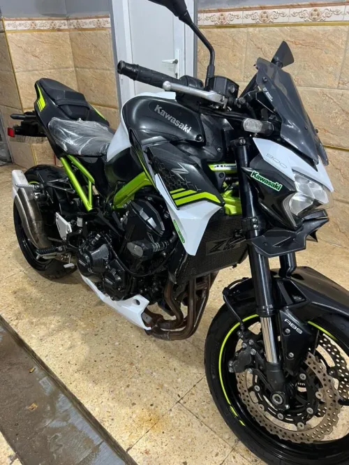 Kawazaki Z900 2022