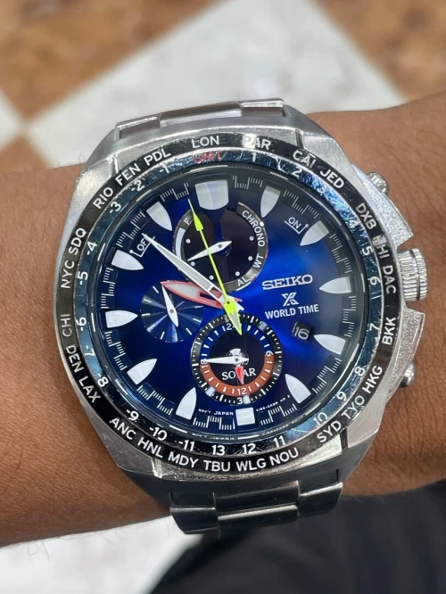 Seiko Special Edition Solar World Time SSC549P1