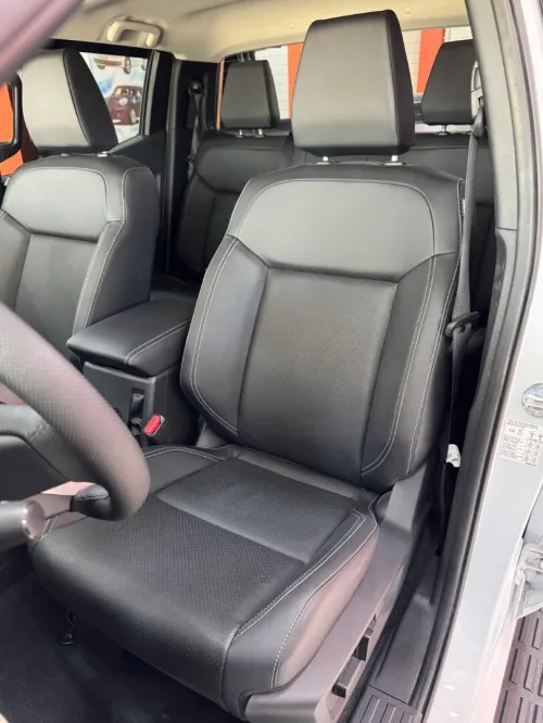 Mitsubishi L200 2025 Full options
