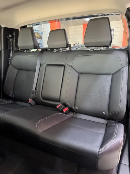 Mitsubishi L200 2025 Full options