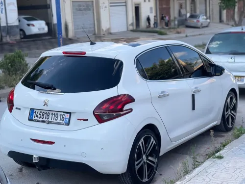 Peugeot 208 2019 Allure Facelift