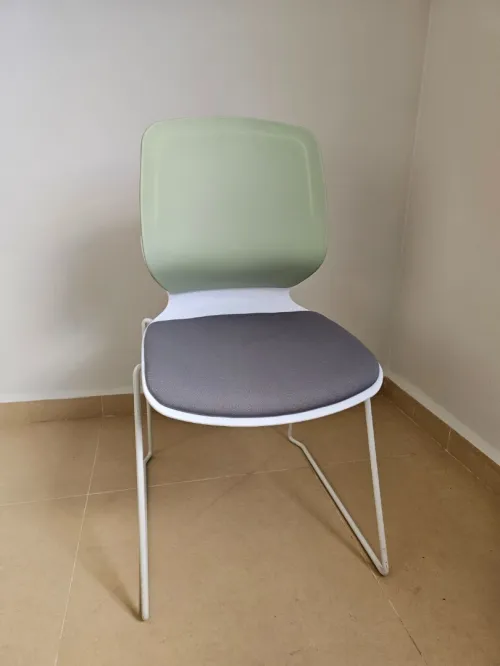 Chaise visiteur