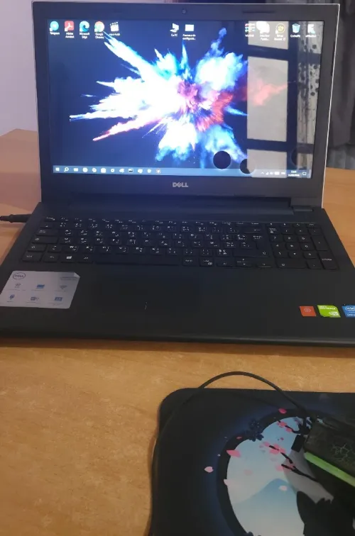 Laptop dell inspiron