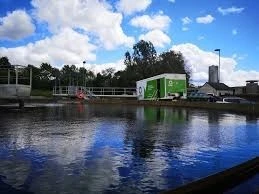 Traitement des effluents liquides par une solution mobile sur site