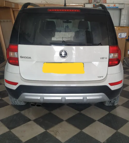 Skoda Yeti 2016 Style (avec toit panoramique)
