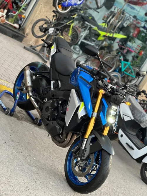 Suzuki Gsxs 2021