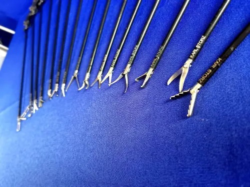 PINCES de laparoscopiques KARL STORZ