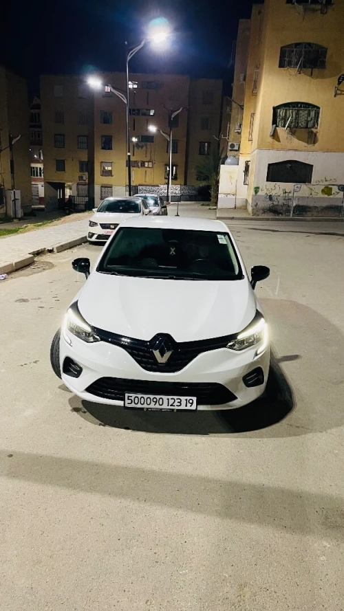 Renault Clio 5  2023 Evolution