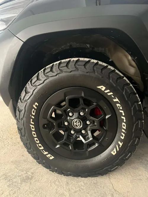 Toyota Revo  2026 
