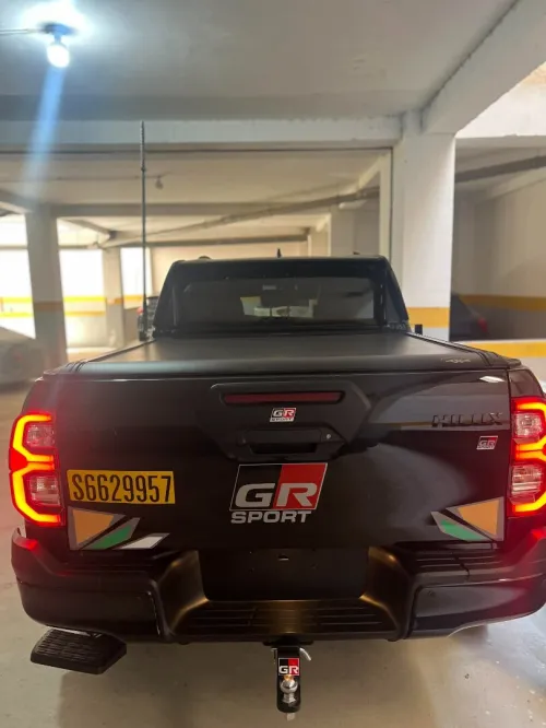 Toyota Revo  2026 
