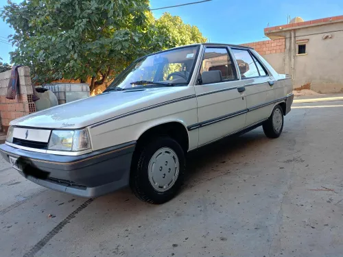 Renault 9 1985 9