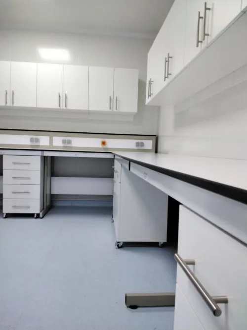 Paillasse de laboratoire