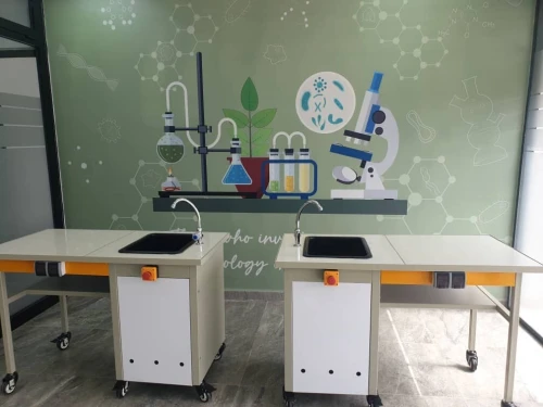 Paillasse scolaire / table scientifique
