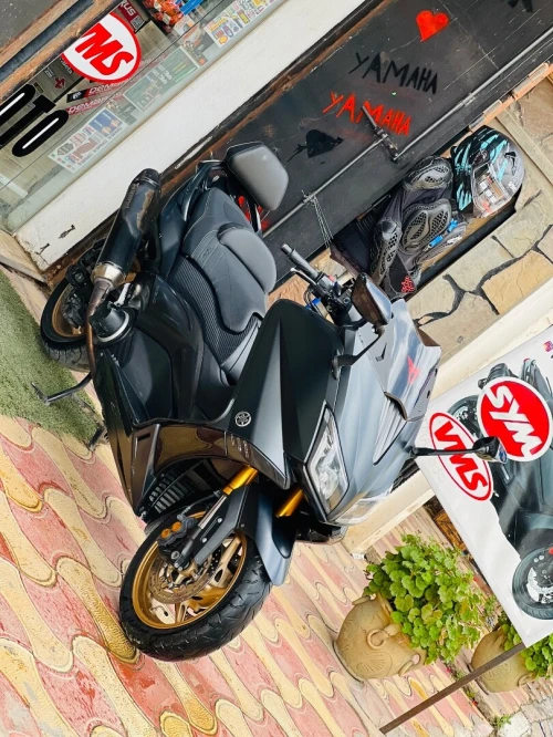 Yamaha Tmax Iron 2 2016