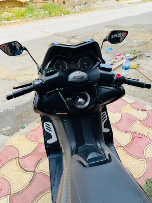 Yamaha Tmax Iron 2 2016