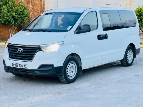 Hyundai H1 2020 vitré 8P