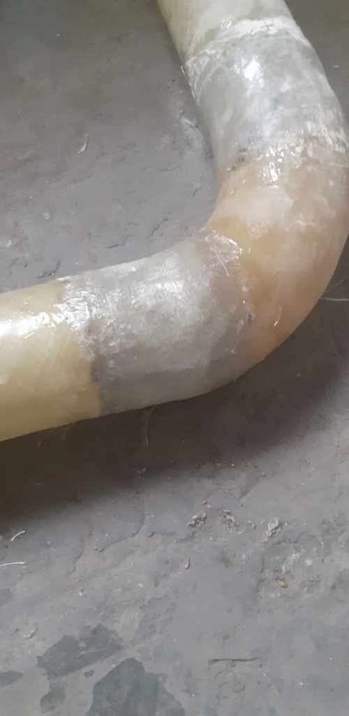 Moulage , fabrication , réparation en résine polyester et fibre de verre