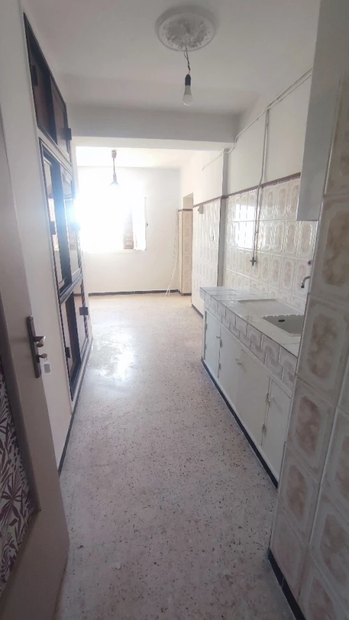 Location Appartement F4 Alger Dely brahim