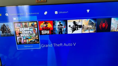 Ps4 slim 2 to de stockage flashé 18 jeux installé
