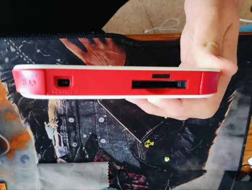 Nintendo 2DS flashé