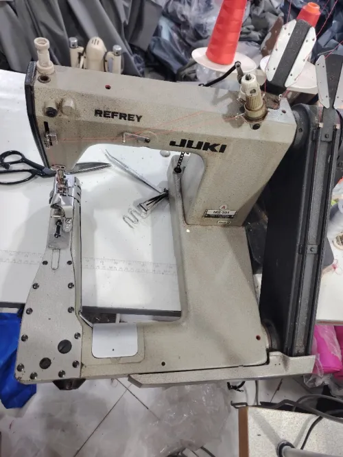 machine bras déporté juki 
