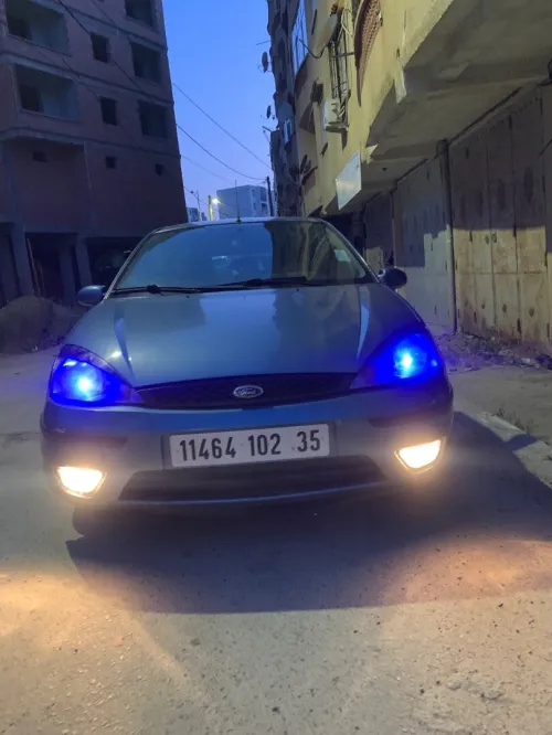 Ford Focus 5 portes 2002 Focus 5 portes
