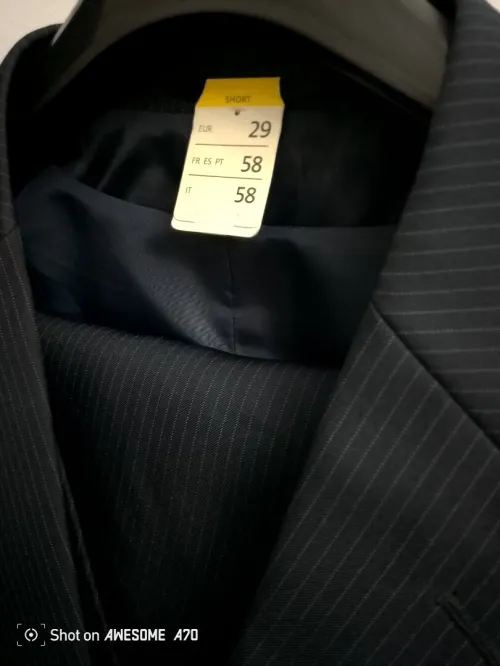 Vend costume pour homme 