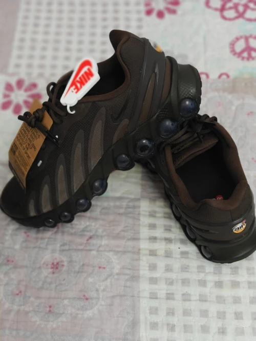 Nike dn8 original