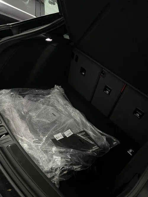 Porsche Macan T 2026 Full carbone