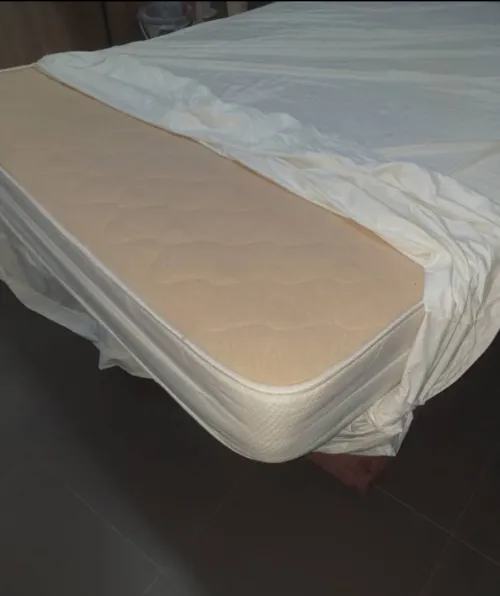 Lit coffret  avec matelas 190x140