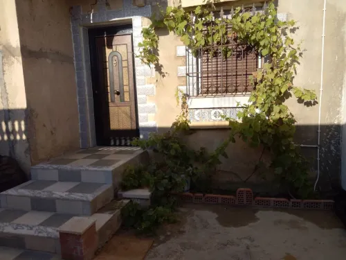 Location vacances bien immobilier F3 Skikda Filfla