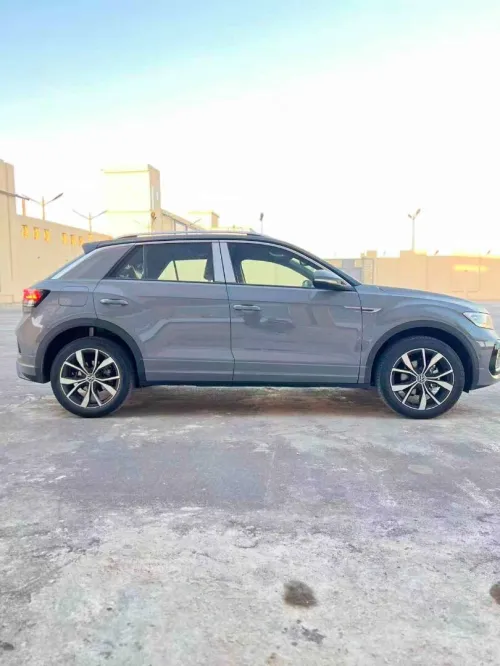 Volkswagen T-Roc 2025 R- Line Edition 