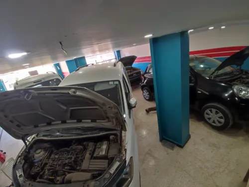 Réparation Clim Auto تصليح مكيف السيارات