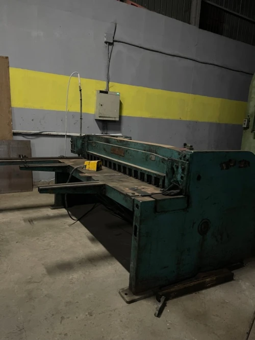 Sous traitance Presse excentrique hydraulique découpage emboutissage 