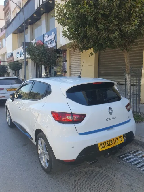 Renault Clio 4 2013 Exception