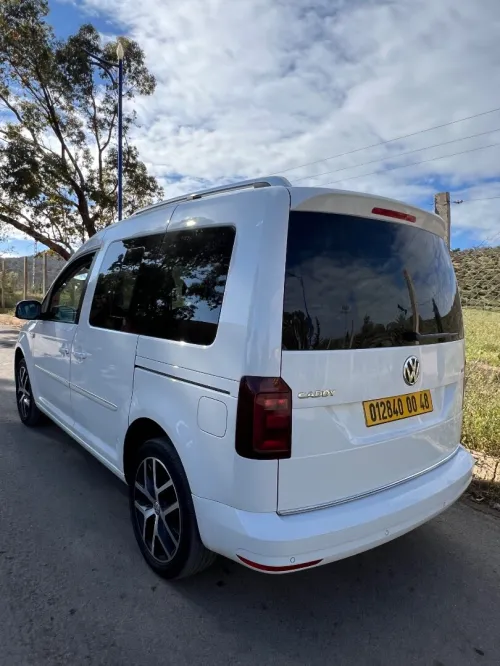 Volkswagen Caddy 2018 Highline