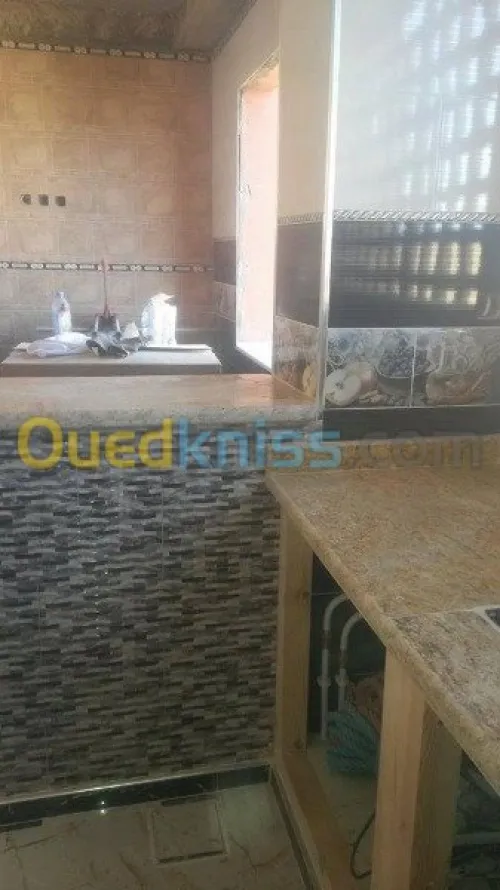 tous de travaux de construction 