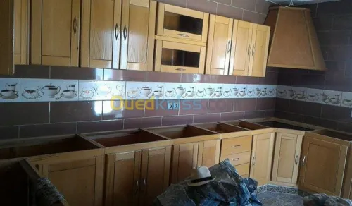 tous de travaux de construction 