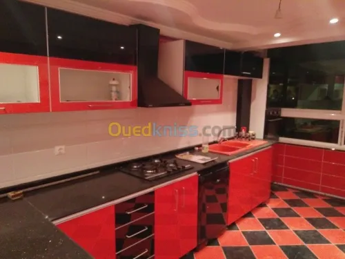 tous de travaux de construction 