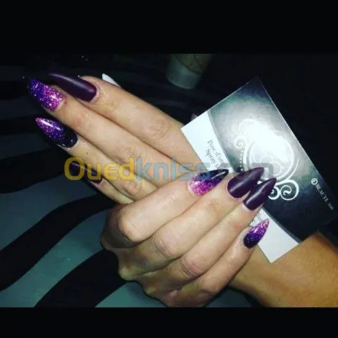 pose des ongles /cils /tissage