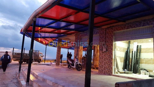 Polycarbonde,aluminium,alicobond.