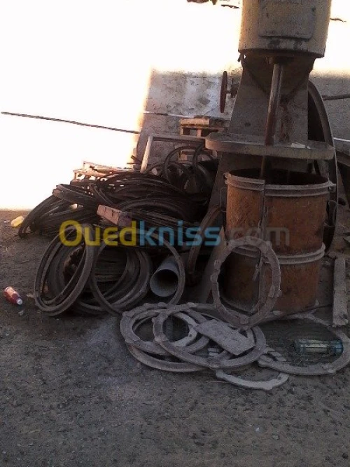  une machine pour fabrication buse
