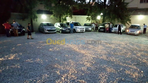 SALLE DE DINER POUR FETE 