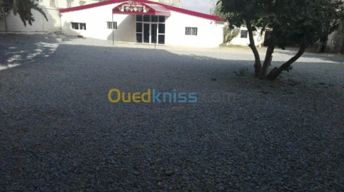 SALLE DE DINER POUR FETE 