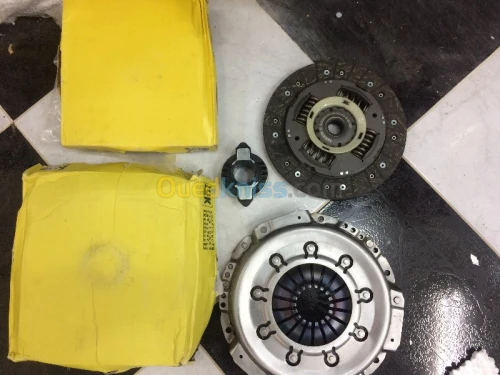 KIT EMBRAYAGE TATA XENON 2.2 ET 3.0