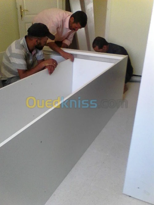 ترحيل ونقل وفك و تركيب وتغليف الاثاث 