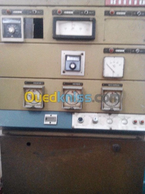 machine engection plastique "billion"